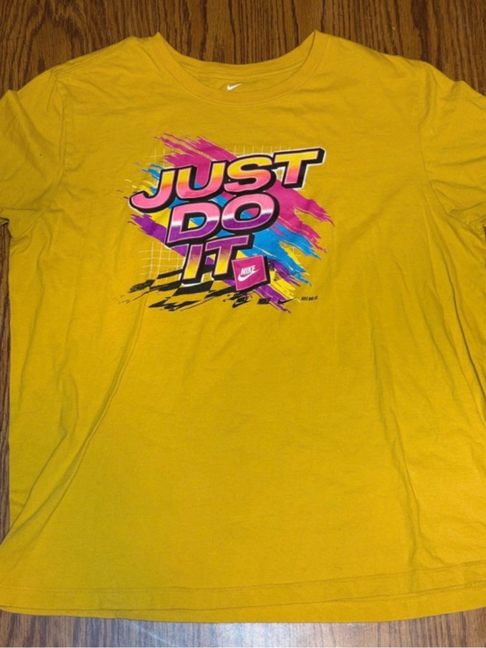 Nike Sportswear Racing GFX Just Do It Graphic T-Shirt Yellow Ochre